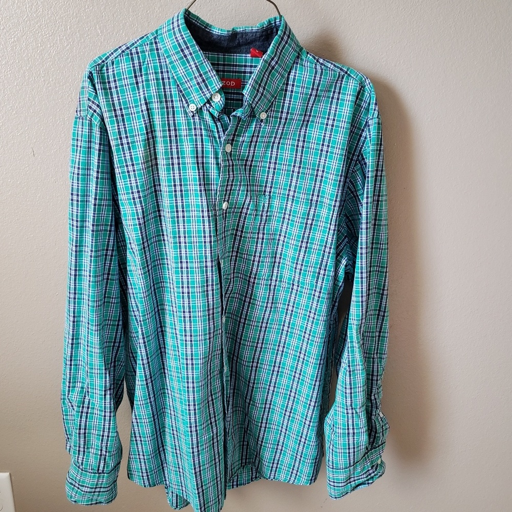 Men's Izod button down shirt